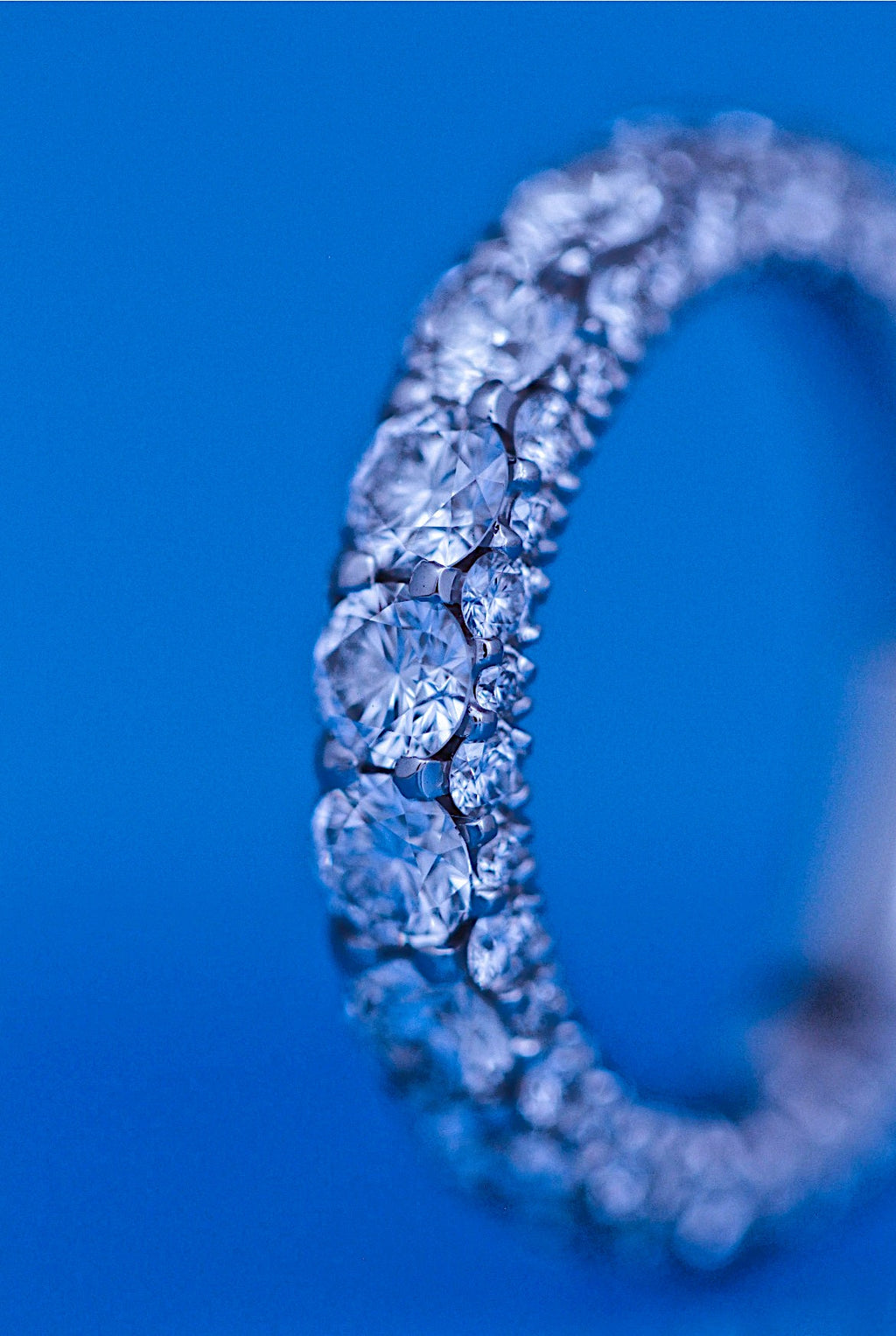 Luxe Eternity Diamond Wedding Band