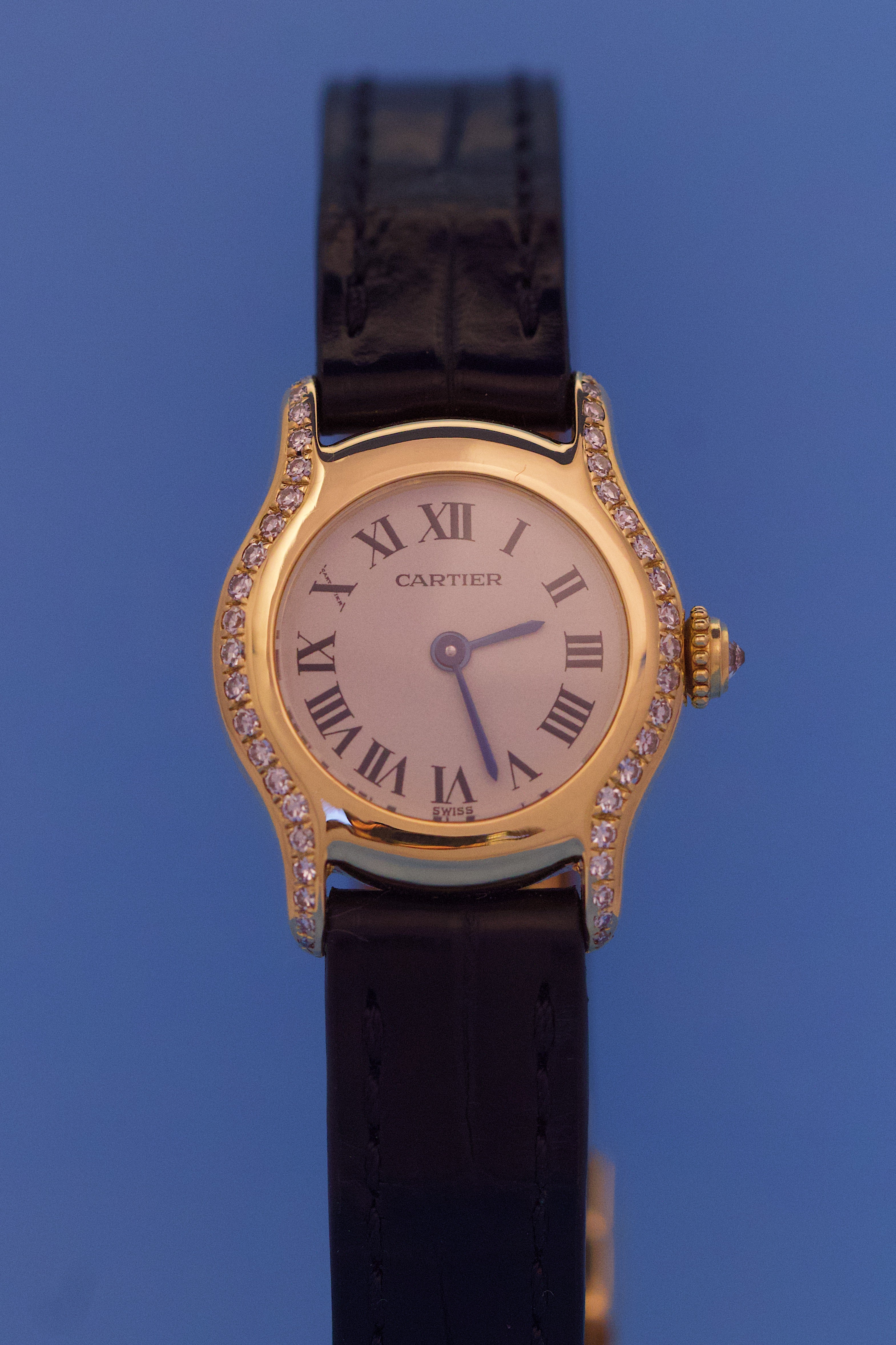 Cartier Victoria